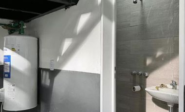 Depósito - Galpón de 600m2  en  La Boca - ALQUILER