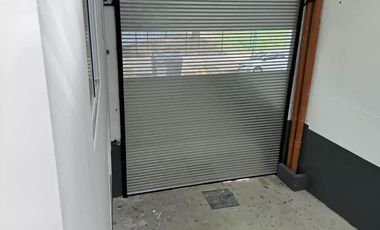 Depósito - Galpón de 600m2  en  La Boca - ALQUILER
