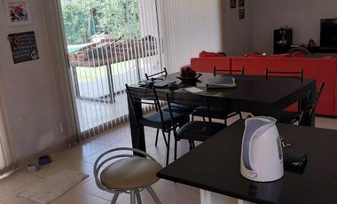 Casa en venta - 3 Dormitorios 2 Baños 2 Cocheras - 396mts2 - Ranelagh