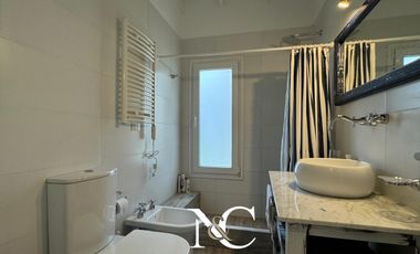 Casa en venta en Costa Esmeralda a metros del mar