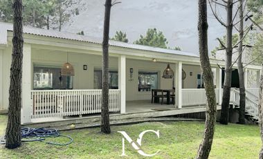 Casa en venta en Costa Esmeralda a metros del mar
