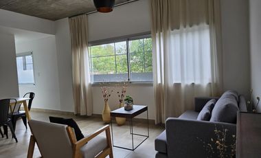 Venta departamento dos ambientes con patio, edificio Art Gallery Office, Pilar.