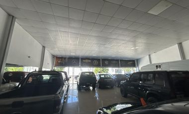 Local comercial mts de Av. 9 de Julio - frente a Todo Obra