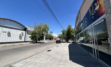Local comercial mts de Av. 9 de Julio - frente a Todo Obra