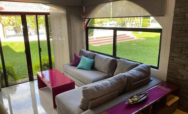Villa con vista a la laguna en zona hotelera