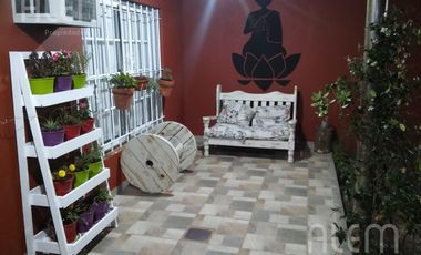 Casa en venta en Lomas de Zamora Oeste | 3 dormitorios