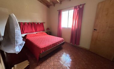 Casa 3 ambientes + Departamento 3 ambientes !!!