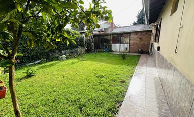 Casa 3 ambientes + Departamento 3 ambientes !!!