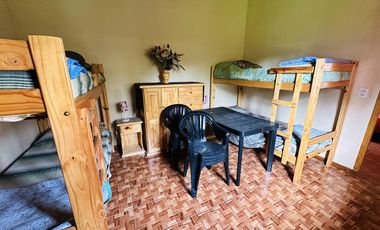 Casa 3 ambientes + Departamento 3 ambientes !!!