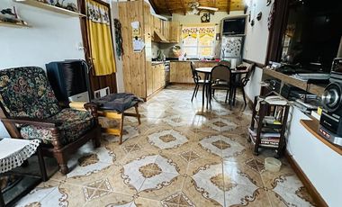 Casa 3 ambientes + Departamento 3 ambientes !!!