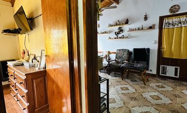 Casa 3 ambientes + Departamento 3 ambientes !!!