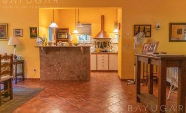 Venta  - Casa  Apto Credito- Barrio Solar de Capilla / Exaltacion de la Cruz