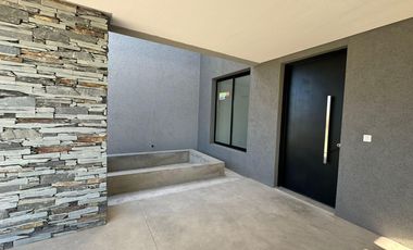 San Matías - Área 1 | Venta | Casa moderna a la laguna, de 5 amb con pileta