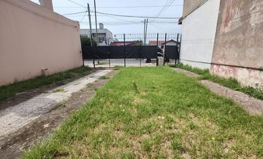 CASA DE 3 AMBIENTES SOBRE LOTE DE 8,66 X 46