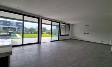 Casa Venta Barrio Vistas - Puertos del Lago - Escobar