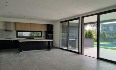Casa Venta Barrio Vistas - Puertos del Lago - Escobar