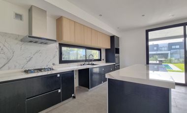 Casa Venta Barrio Vistas - Puertos del Lago - Escobar