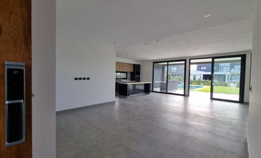 Casa Venta Barrio Vistas - Puertos del Lago - Escobar