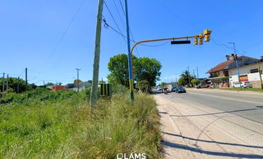 Terreno en Esquina -  Venta - Florencio Sanchez - Av Antartida Argentina  al 3000