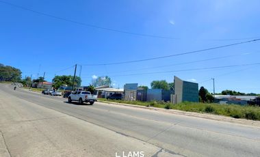 Terreno en Esquina -  Venta - Florencio Sanchez - Av Antartida Argentina  al 3000