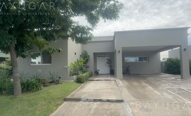 Venta - Casa en Barrio Privado Altos de Campo Grande - Pilar