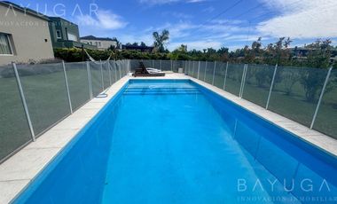 Venta - Casa en Barrio Privado Altos de Campo Grande - Pilar