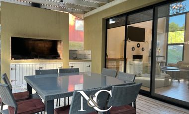 Casa en  venta en Costa Esmeralda