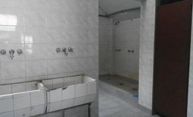 Nave Industrial - V.Lynch - ALQUILADO