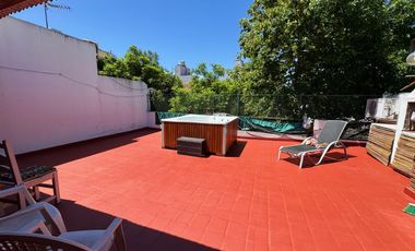 PH en planta alta en venta en Victoria!