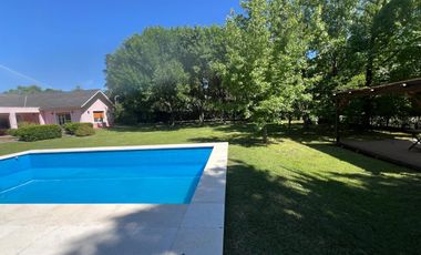 Casa en venta en  Barrio Parque Pero, Pilar