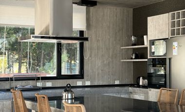 Casa  en residencial en Costa Esmeralda