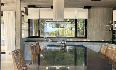 Casa  en residencial en Costa Esmeralda