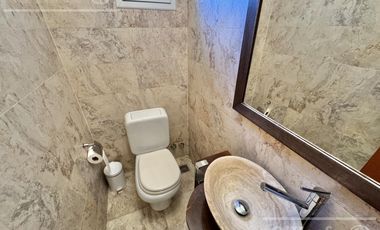 Piso de 4 ambientes a pasos de Plaza Conesa!!