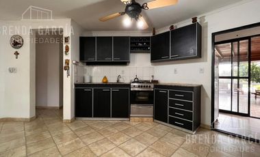 Casa En Venta Lindo Barrio- Villa San Jose