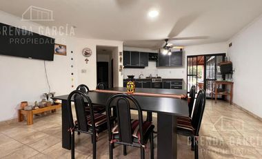 Casa En Venta Lindo Barrio- Villa San Jose