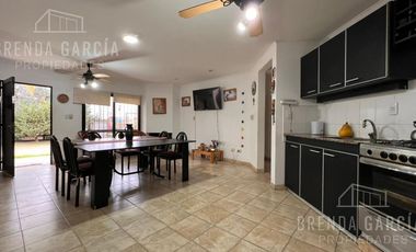 Casa En Venta Lindo Barrio- Villa San Jose