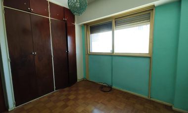Departamento de 2 ambientes con cochera en muy buen estado - Wilde