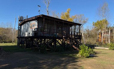 Casa en  venta en el Delta sobre Arroyo Angostura