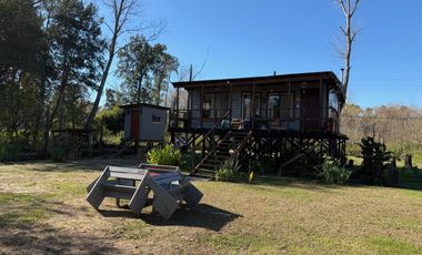 Casa en  venta en el Delta sobre Arroyo Angostura