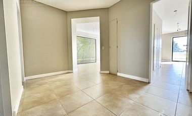 Departamento de 3 Ambientes en Venta en La Reserva Cardales
