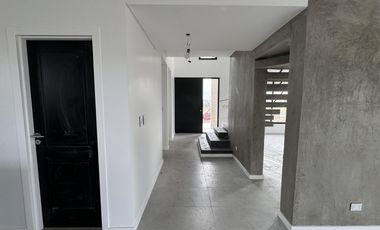 CASA, VENTA, SAN SEBASTIAN, AREA 13, LOTE AL 200