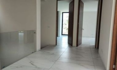 TU CASA EN LOS ROBLES