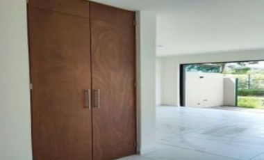 TU CASA EN LOS ROBLES