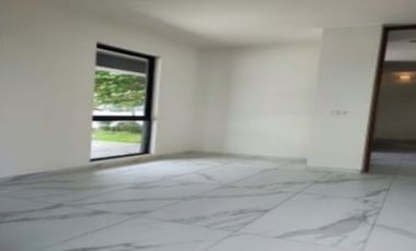 TU CASA EN LOS ROBLES