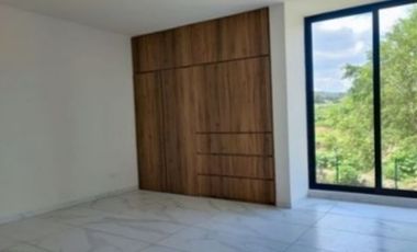 TU CASA EN LOS ROBLES