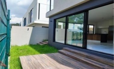 TU CASA EN LOS ROBLES