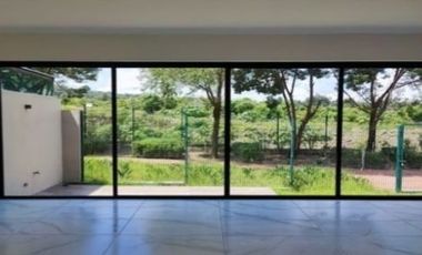 TU CASA EN LOS ROBLES