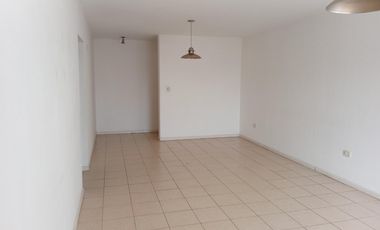 Departamento en  alquiler Santiago Diaz y Colombo