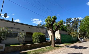 Casa con excelente ubicación