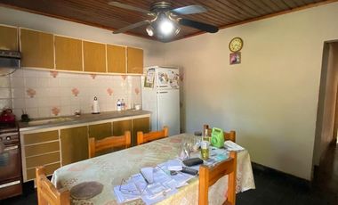 Casa con excelente ubicación